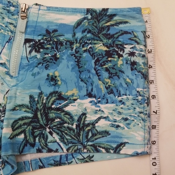 Express 2" Tropical Shorts - Picture 6 of 7
